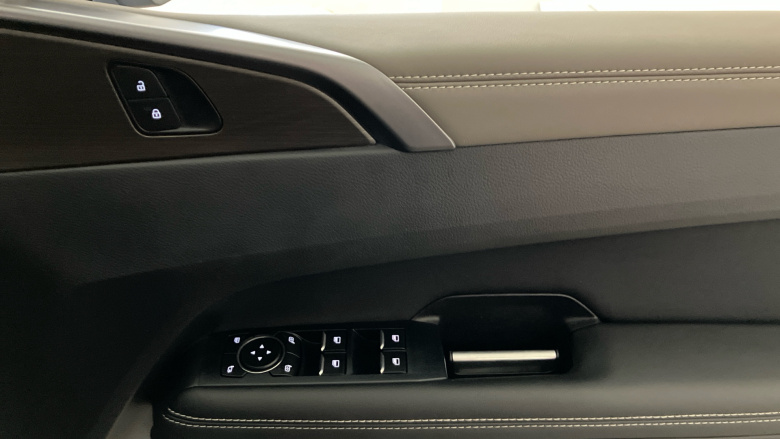 Volkswagen Amarok Diesel D/Cab Pick Up Style 3.0 V6 TDI 240 4MOTION Auto